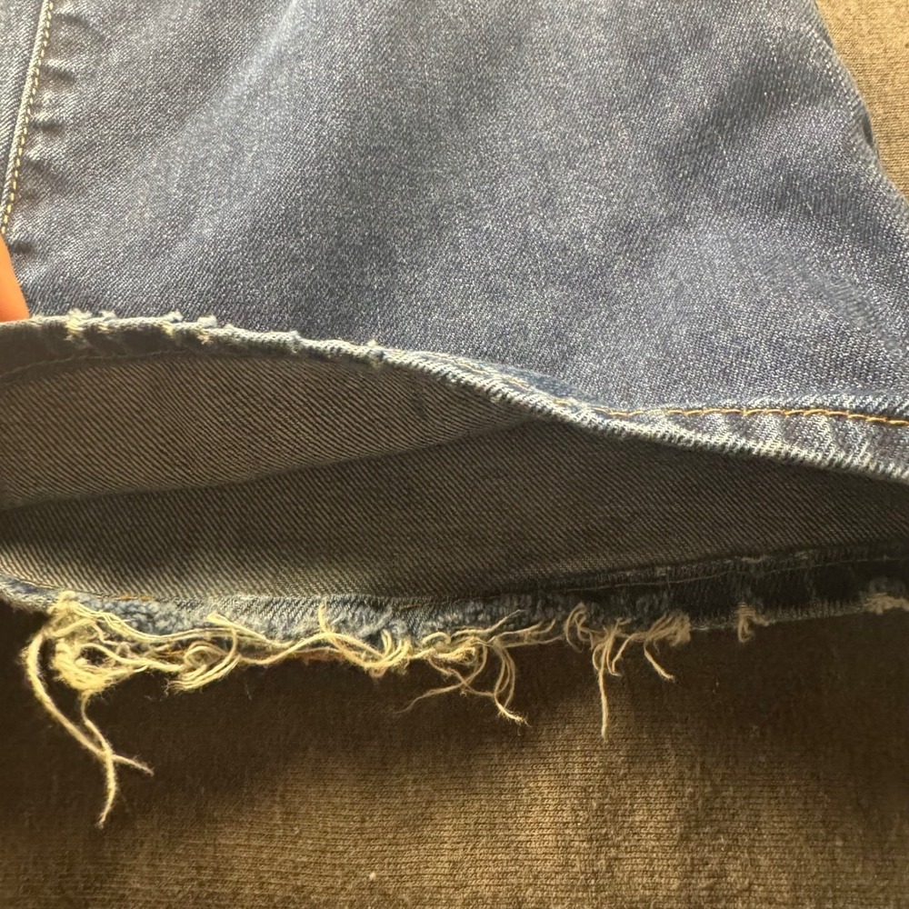 Lucky Brand Jeans Mens 34x32 Vintage Straight Dark Wash Distressed Denim - Picture 13 of 16